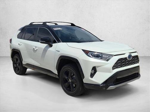 Blizzard Pearl/Midnight Black Metallic 2021 Toyota RAV4 Hybrid SE