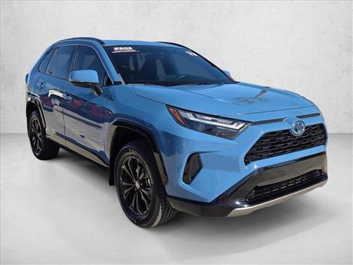 2023 Toyota RAV4 Hybrid SE