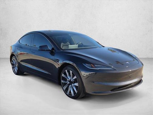 2025 Tesla Model 3 Long Range