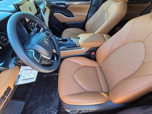 2026 Toyota Highlander Platinum