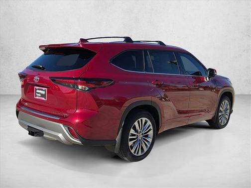 2026 Toyota Highlander Platinum