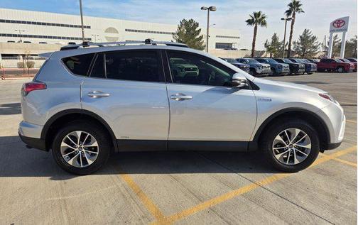 2016 Toyota RAV4 Hybrid XLE