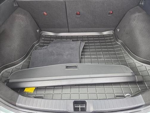 2020 Toyota Prius XLE