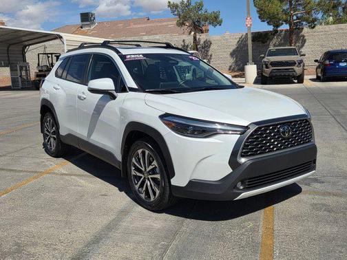 Wind Chill Pearl 2023 Toyota Corolla Cross XLE