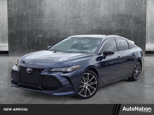 2020 Toyota Avalon XSE