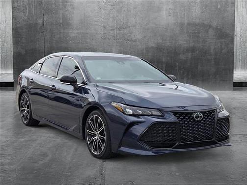 2020 Toyota Avalon XSE