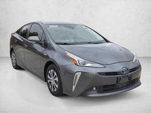 2021 Toyota Prius XLE