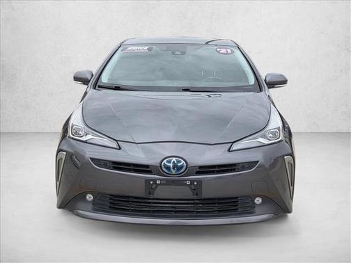 2021 Toyota Prius XLE