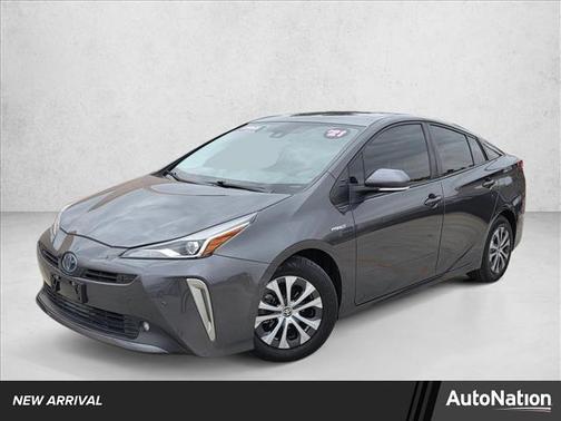 2021 Toyota Prius XLE