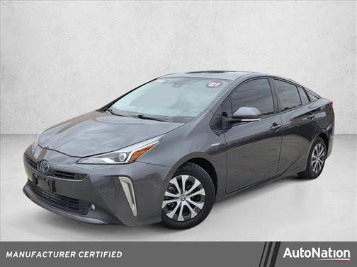 2021 Toyota Prius XLE