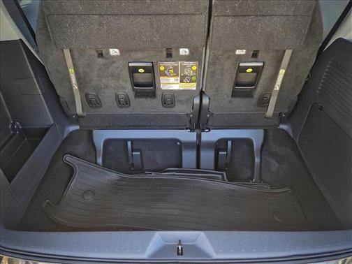 Ice Cap 2023 Toyota Sienna XSE 7 Passenger