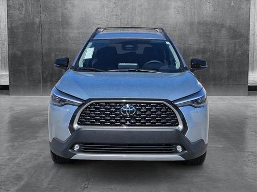 2025 Toyota Corolla Cross XLE