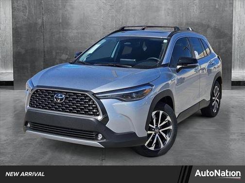 2025 Toyota Corolla Cross XLE