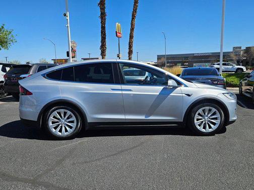 2017 Tesla Model X 75D