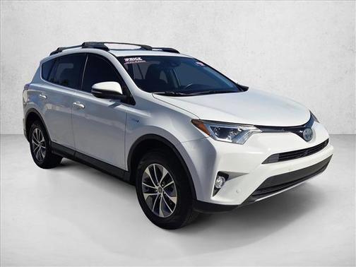2017 Toyota RAV4 Hybrid XLE