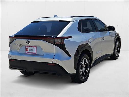 2025 Toyota bZ4X XLE