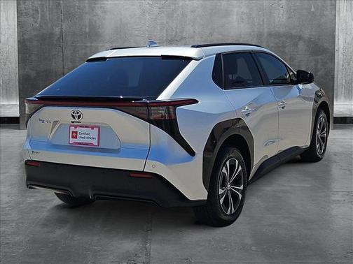 2025 Toyota bZ4X XLE