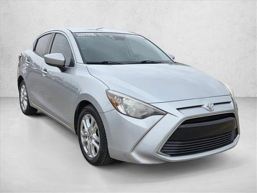 2017 Toyota Yaris iA Base