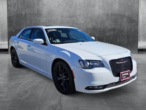 2022 Chrysler 300 S