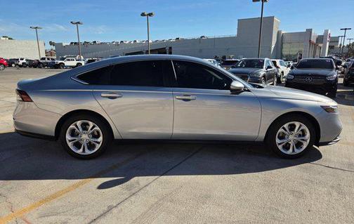 2025 Honda Accord LX 1.5T