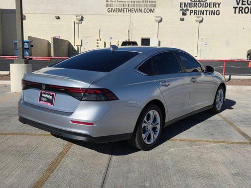 2025 Honda Accord LX 1.5T