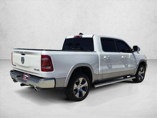 Ivory White Tri-Coat Pearlcoat 2021 RAM 1500 Laramie