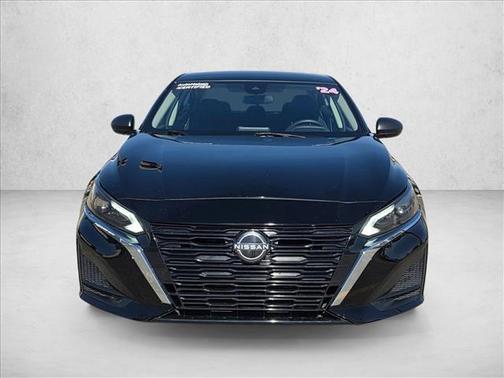 Super Black 2024 Nissan Altima 2.5 SV