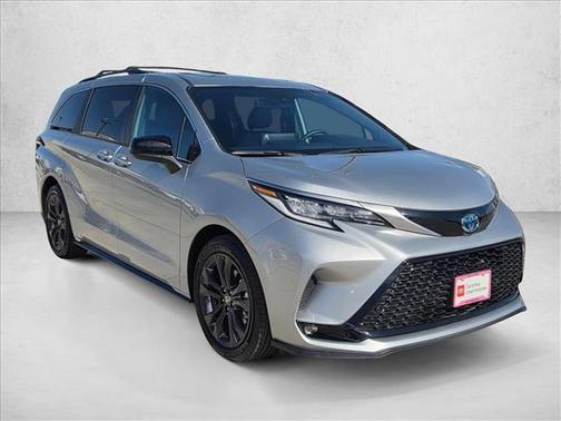 2024 Toyota Sienna XSE 7 Passenger