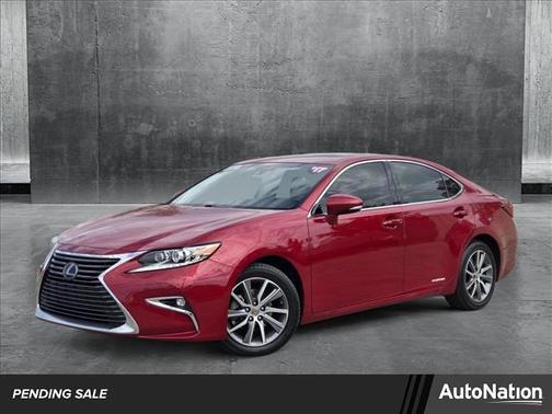 2017 Lexus ES 300h Base