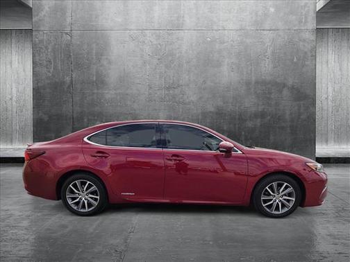 2017 Lexus ES 300h Base