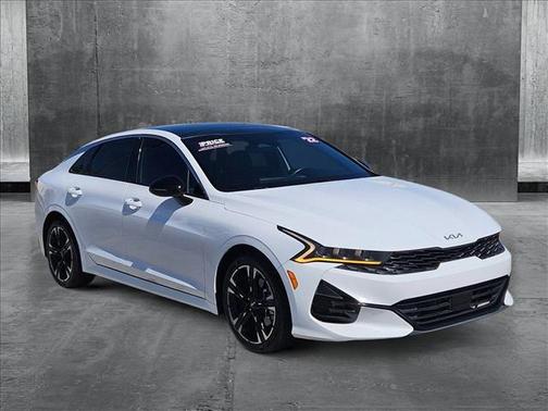 2022 Kia K5 GT-Line