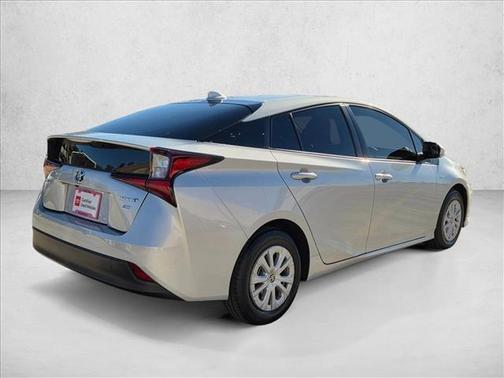 2021 Toyota Prius L