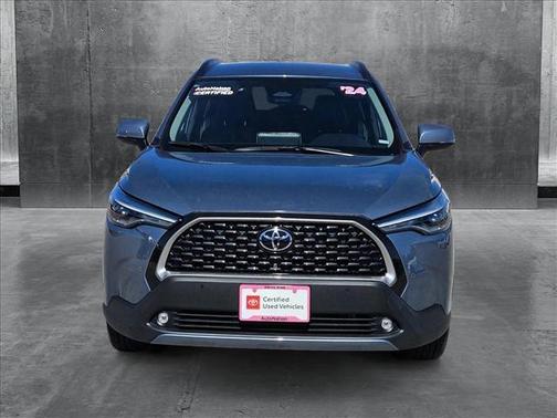 2024 Toyota Corolla Cross XLE