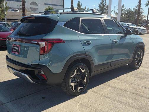 2024 Kia Seltos EX