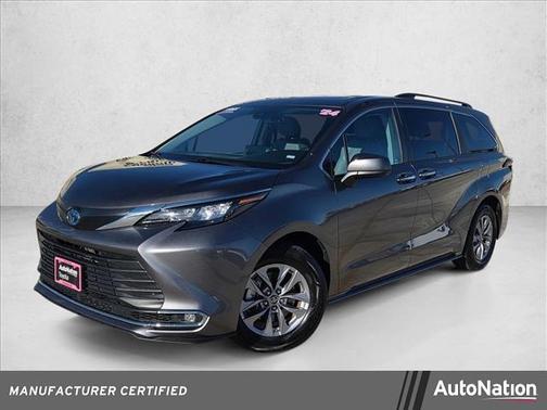 2024 Toyota Sienna XLE