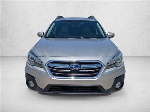 Tungsten Metallic 2019 Subaru Outback 2.5i Limited