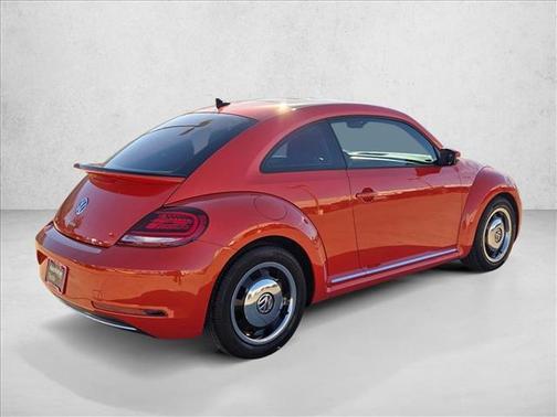 2018 Volkswagen Beetle 2.0T Coast