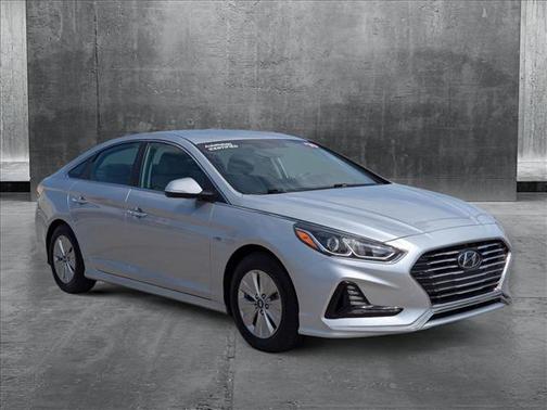 2019 Hyundai SONATA Hybrid SE