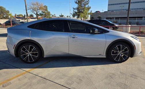 2023 Toyota Prius XLE