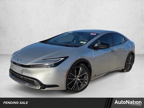 2023 Toyota Prius XLE