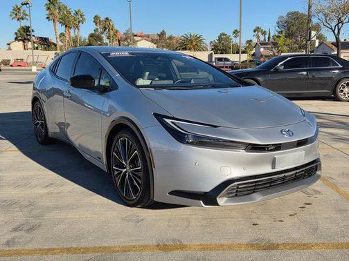 2023 Toyota Prius XLE