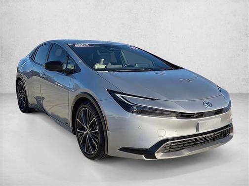 2023 Toyota Prius XLE