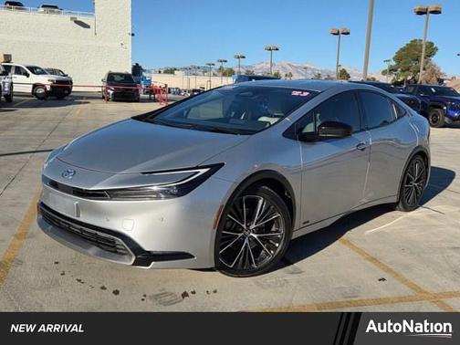 2023 Toyota Prius XLE