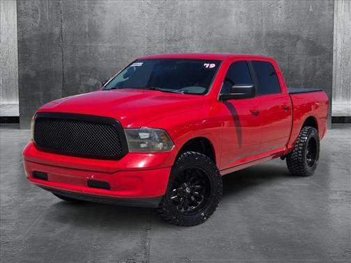 2019 RAM 1500 SLT