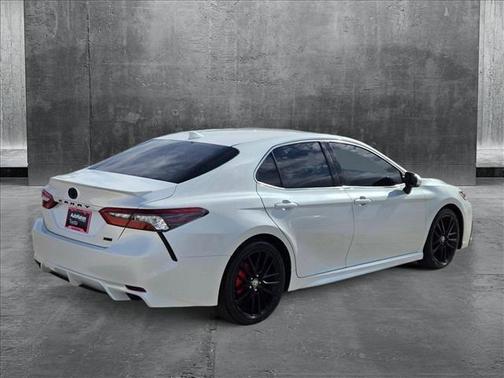 2021 Toyota Camry Hybrid XSE