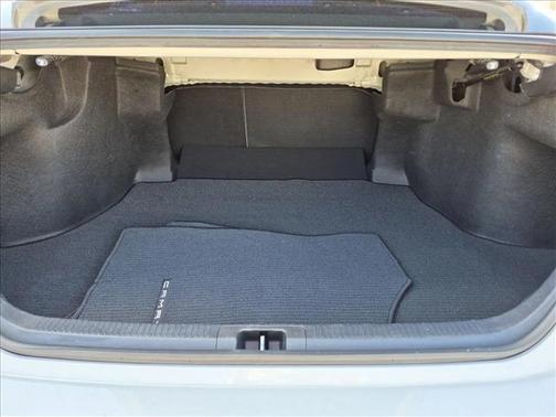 Ice Edge 2023 Toyota Camry SE