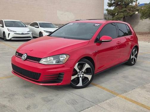 2017 Volkswagen Golf GTI 2.0T S 4-Door