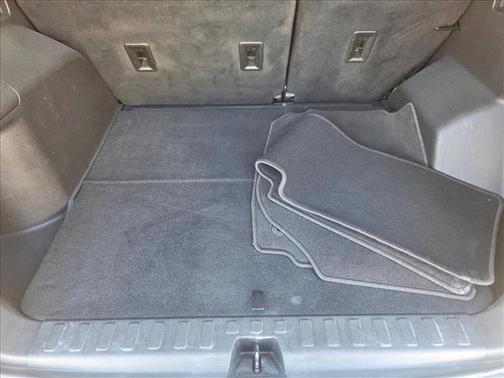 Summit White 2024 GMC Terrain SLT