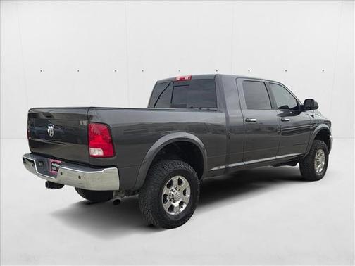 2017 RAM 2500 Big Horn Mega Cab 4x4 6'4' Box