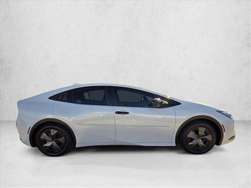 2024 Toyota Prius LE